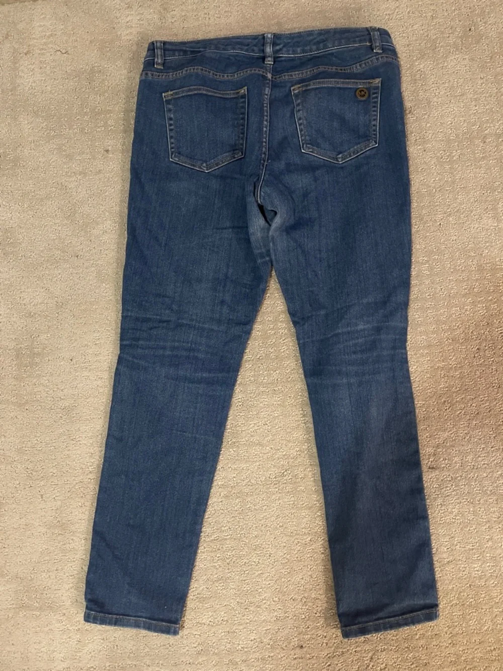 Michael Kors sz 8 Women's Skinny Jeans mid wash distressed
